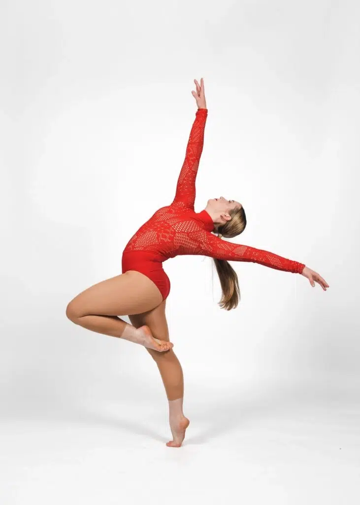 ORIEL COPELAND Graceful Dance Pose in Red Lace Leotard ORIEL COPELAND Graceful Dance Pose in Red Lace Leotard